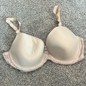‼️MAJOR SALE ‼️ Wacoal Bra